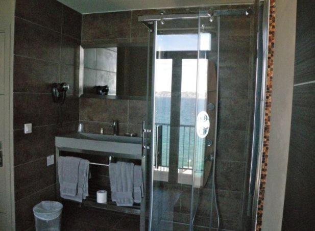 Hotel Marseille Richelieu Rum bild