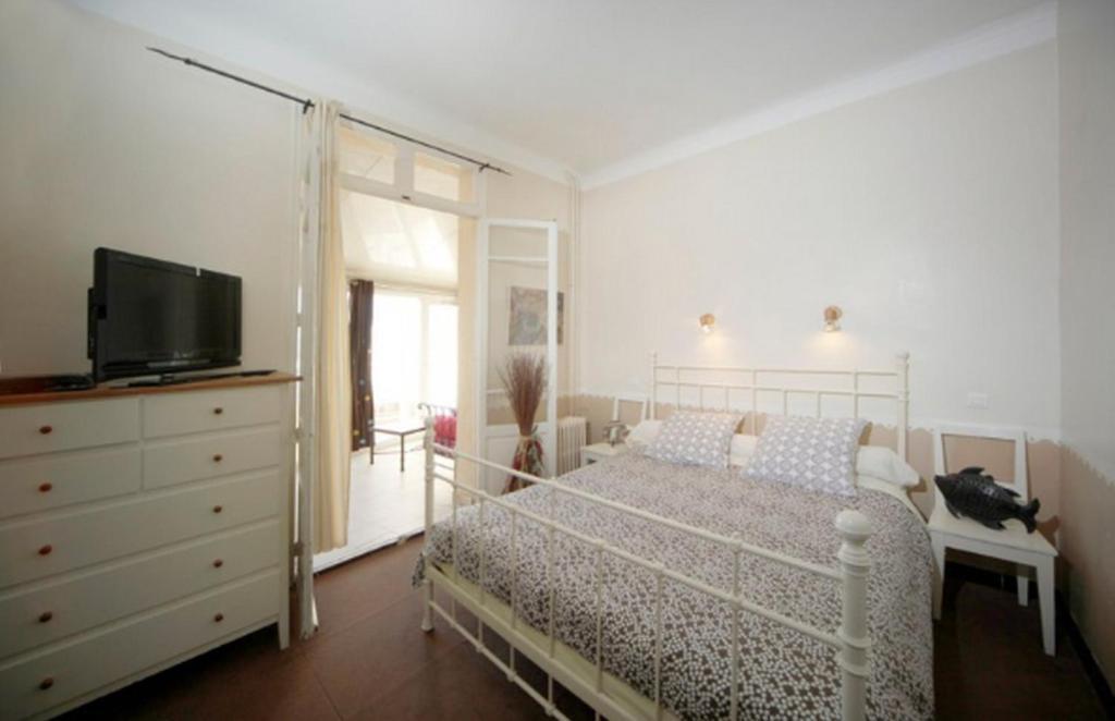Hotel Marseille Richelieu Rum bild